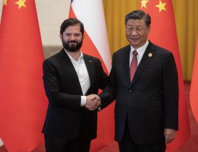 Boric en China: una visita cargada de simbolismo económico y geopolítico